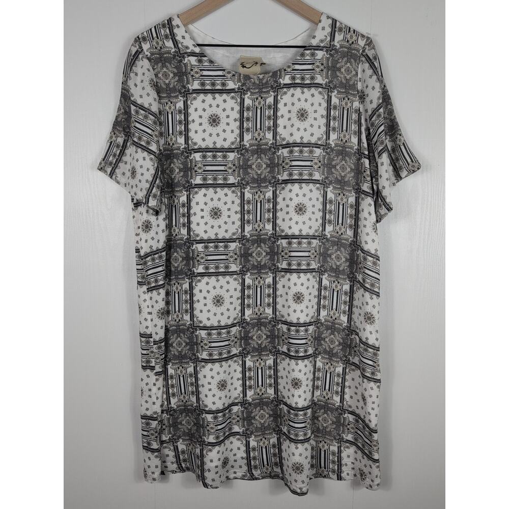 Sea Gypsies Boho Tunic Dress Women’s L White Gray Geometric Short Sleeve NWOT